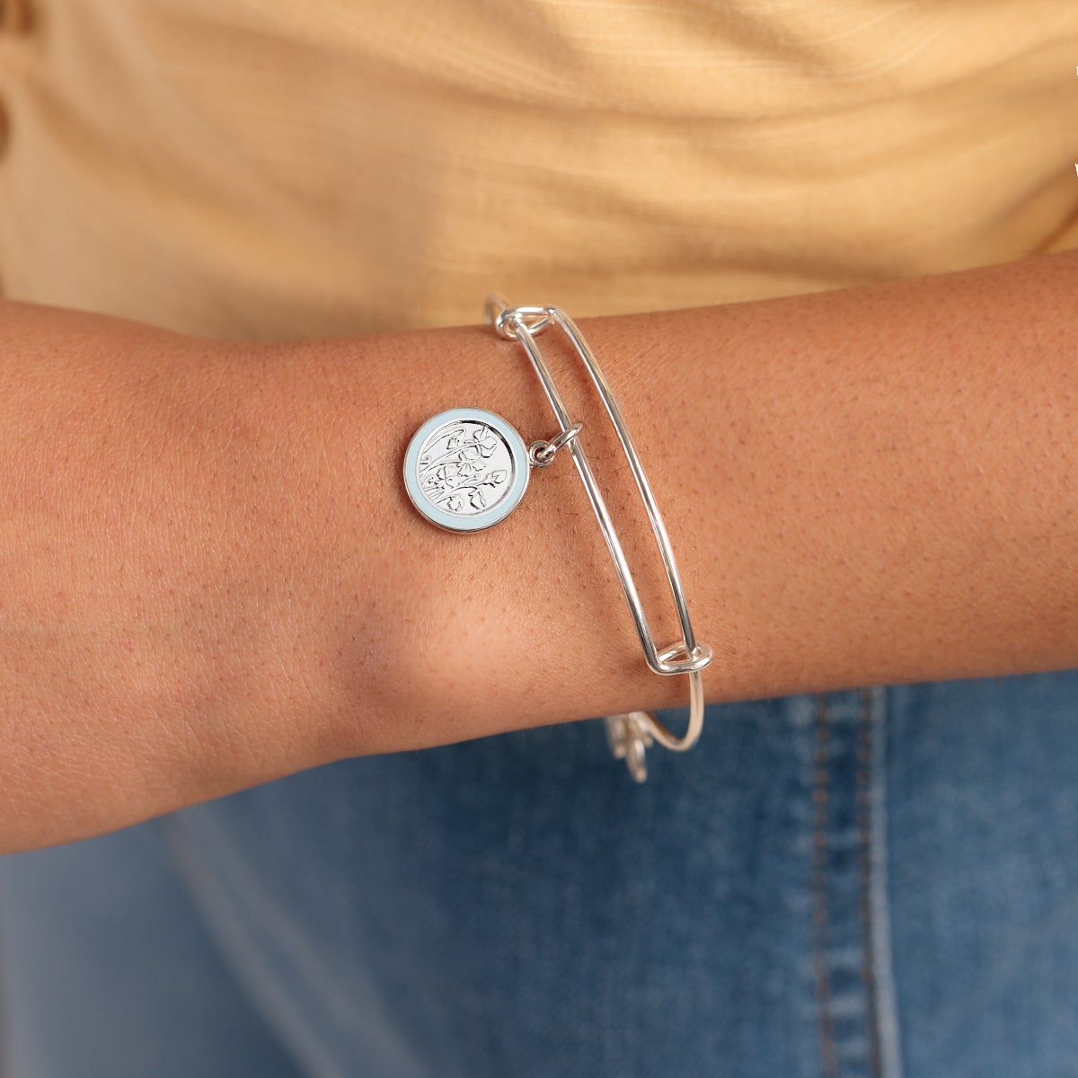 April Sweet Pea Flower Charm Bangle